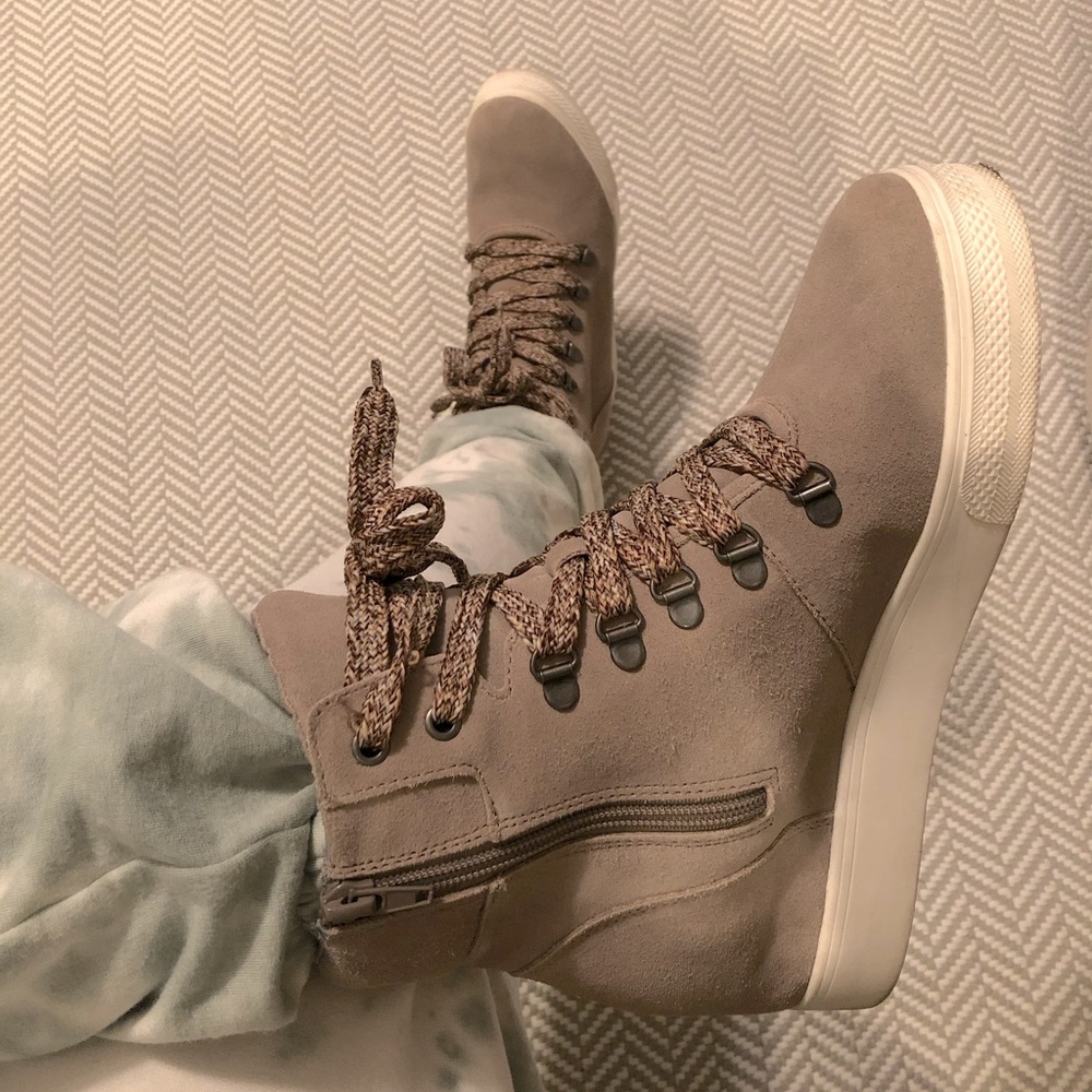 Steve Madden Boots